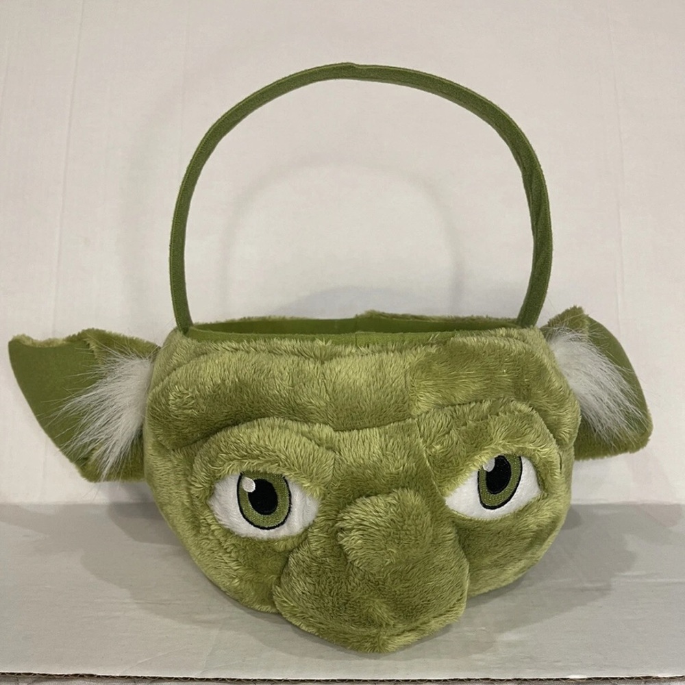 Disney Star Wars Yoda Head Plush Basket Trick Or Treat, Easter, Halloween